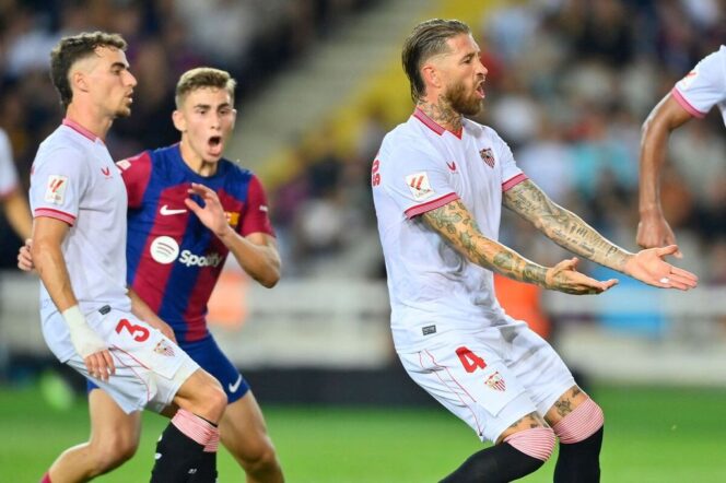 
Blunder Sergio Ramos saat lawan Barcelona.