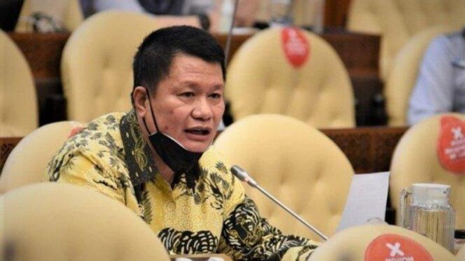 
Anggota DPR RI Edward Tannur