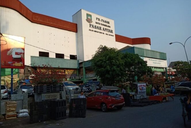 
Pedagang Pasar Desak Walikota Relokasi di Lahan Kumham