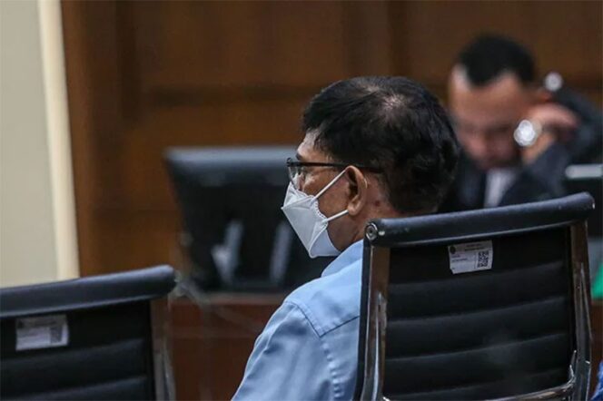 
Eks Menkominfo, Johnny Plate dalam persidangan