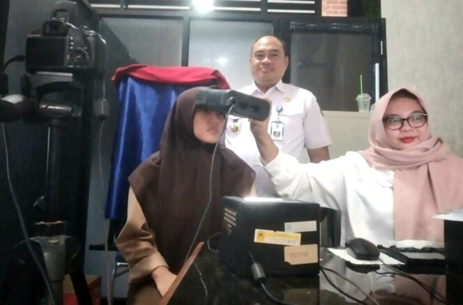 
Jelang Pemilu, Sasar Pelajar Perekaman E-KTP 