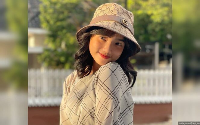 
Fuji Selalu Benci Sama Ulang Tahun