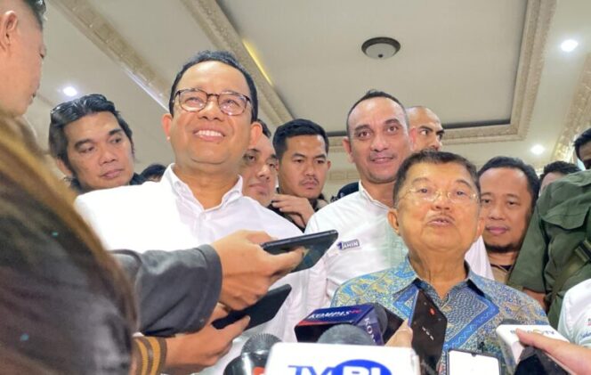 
Jusuf Kalla Dampingi Anies Kampanye di Bone Sulsel