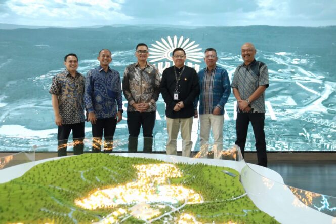 
Forum Pimred Audiensi ke Otorita IKN, Achmad Jaka: Pers Harus Lahirkan Influencer