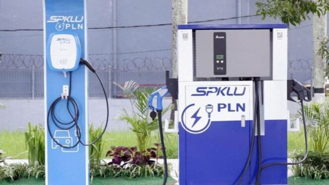
Bisnis SPKLU Meraup Cuan