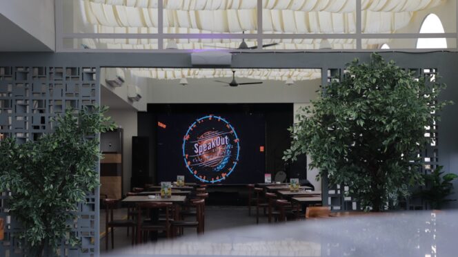 
Sambil Lihat Pemandangan Kota, Rooftop Pakons Prime Hotel Sajikan Menu Bukber Khas Nusantara