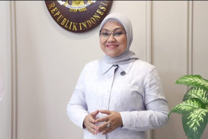 
Menteri Ketenagakerjaan Ida Fauziyah dan Ketua DPW PKB DKI Hasbiallah Ilyas.