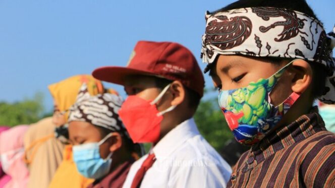 
Disdik Depok Implementasi Kebijakan Permendikbud Pelajar Pakai Pakaian Adat
