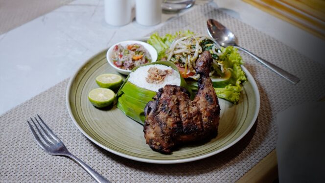 
Kuliner Lezat Selama Liburan Bulan Juni 2024 hadir di Hotel Santika Premiere Bintaro