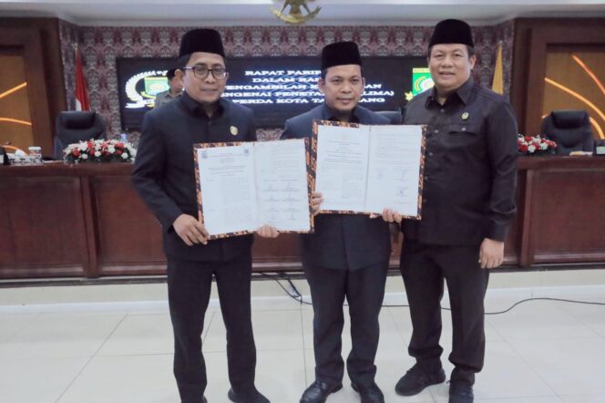 
DPRD Kota Tangerang Sahkan Lima Perda Kota Tangerang