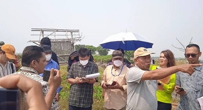 
Hengky dan Hendra, Diduga Memalsukan Surat Garapan Laut, Negara Dirugikan.