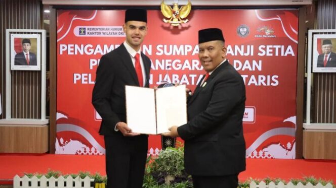 
Jens Raven Resmi WNI, Pertajam Lini Depan