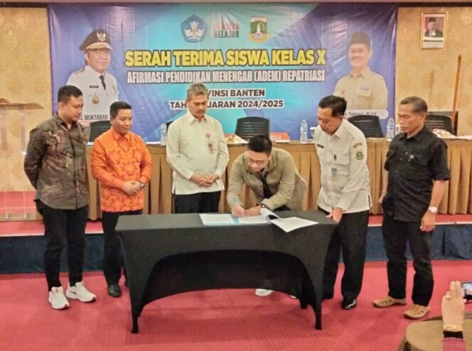 
70 Siswa Adem Anak Pekerja Migran Belajar di Banten