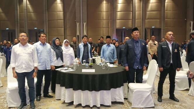 
Wajib Dukung Maesyal-Intan, Wahidin Halim Ingatkan Dewan Nasdem Tak Khianat