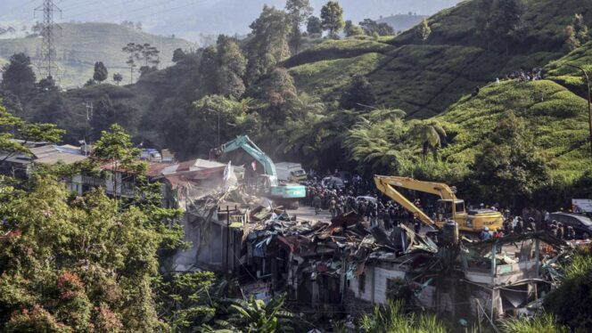 
Pemkab Bogor Bakal Sikat PKL