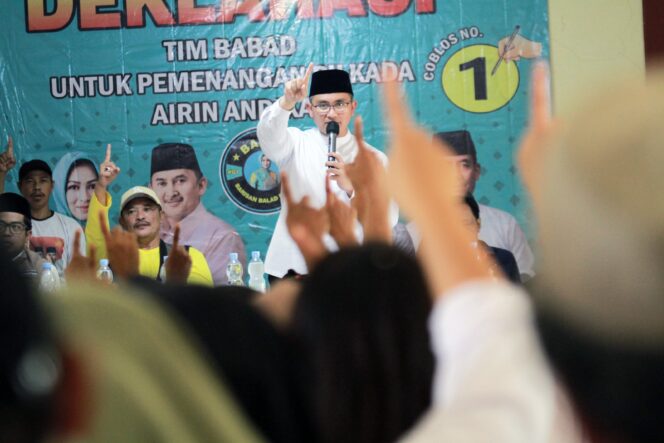 
Andika-Nanang Dapat Dukungan Resmi dari Relawan Babad untuk Pilbup Serang 2024