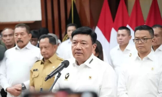 
DPR Dukung Menkopolkam Habisi Pelaku Judol