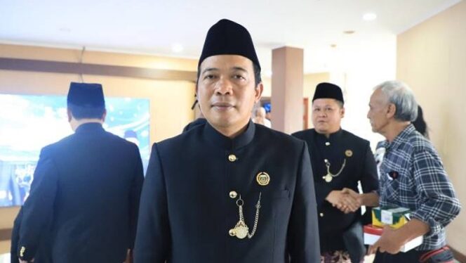 
CREATOR: gd-jpeg v1.0 (using IJG JPEG v62), quality = 70?