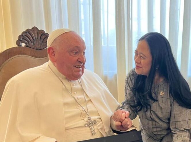 
Ketua DPR Puan Maharani Sampaikan Duka Cita atas Wafatnya Paus Fransiskus