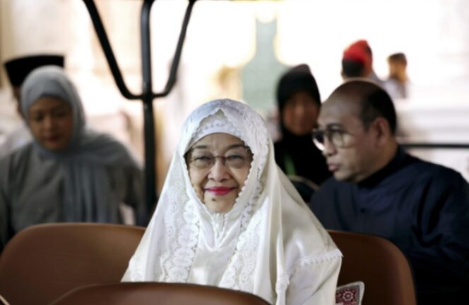 
Megawati Instruksikan Kepala Daerah Asal PDIP Ikuti Retreat Gelombang Kedua