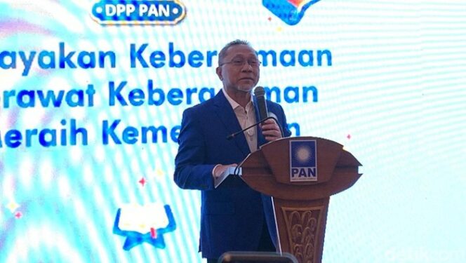 
Zulkifli Hasan Dukung Prabowo Maju Capres 2029: Soal Wapres Perlu Dibicarakan
