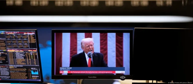 
Kebijakan Presiden AS Donald Trump Memicu Resesi Global