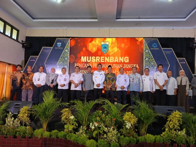 
Bupati Pandeglang Buka Musrenbang RPJMD 2025-2029, Fokus pada 8 Program Unggulan
