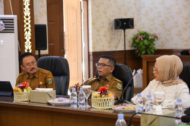 
Gubernur Banten Andra Soni Ajak Wanita Tani HKTI Wujudkan Ketahanan Pangan Daerah