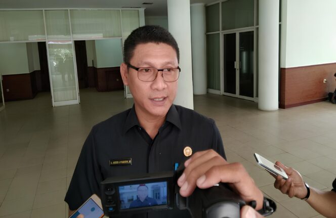 
Deden Apriandhi Ditunjuk Sebagai Plh Sekda Banten, Fokus Selesaikan Regulasi Prioritas