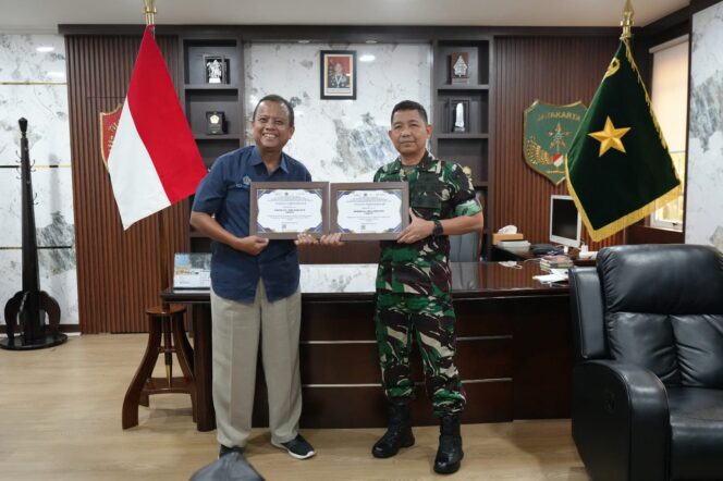 
Korem 052/Wkr Raih 3 Penghargaan dari KPPN Tangerang atas Kinerja Anggaran Terbaik