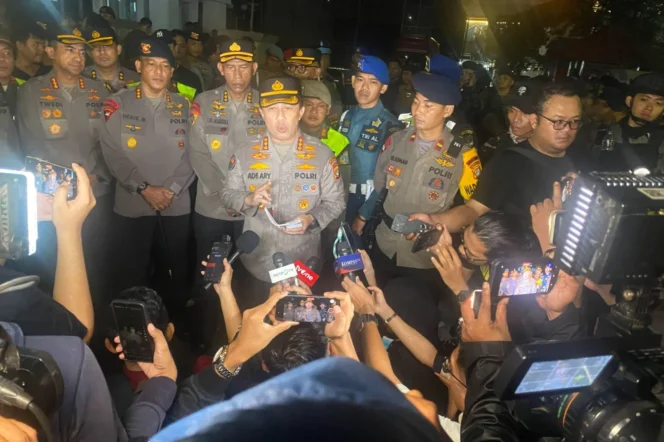 
Operasi Berantas Jaya, 22 Preman Terafiliasi Ormas Ditangkap di Kembangan