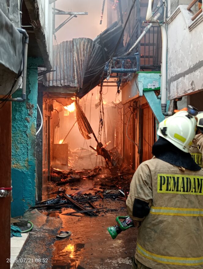 
Jakarta ‘Panen’ Kebakaran