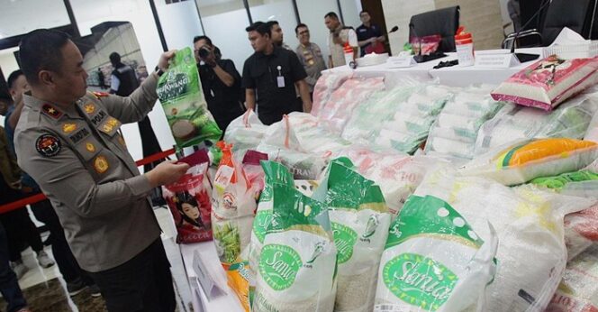 
Polri & Kejagung “Berebut” Urus Beras Oplos