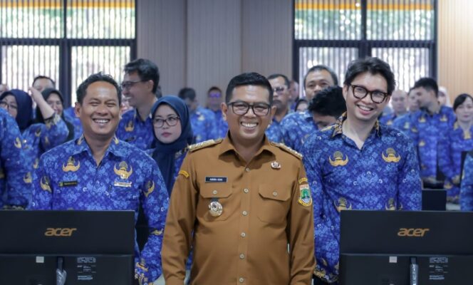 
Gubernur Andra Soni Profiling ASN Pemprov Banten untuk Penguatan Sistem Merit