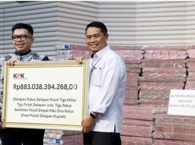 
KPK Klarifikasi Uang Rp 300 Miliar yang Dipamerkan Bukan Pinjaman Bank