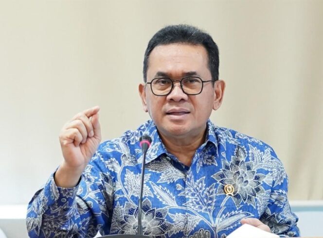 
Pemusnahan Barang Impor Ilegal Beban Importir Nakal