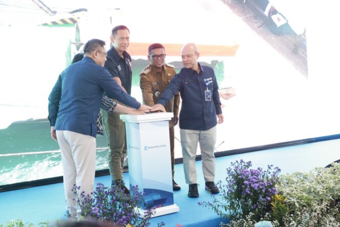 
Andra Soni Dorong Banten Miliki Pelabuhan Ekspor-Impor Barang Umum