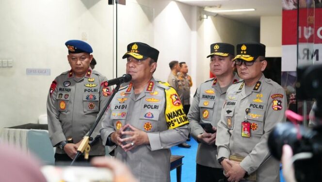 
Wakapolri Tekankan Respons Cepat Polri dalam Penanganan Bencana di Aceh, Sumut, dan Sumbar