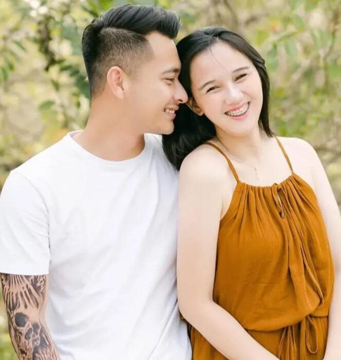 
Pernikahan Meiza Aulia dengan Eza Gionino Tak Direstui