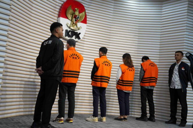 
Terdakwa Kasus Dugaan Pemerasan RPTKA Kemnaker Jalani Sidang Perdana Hari Ini di PN Tipikor