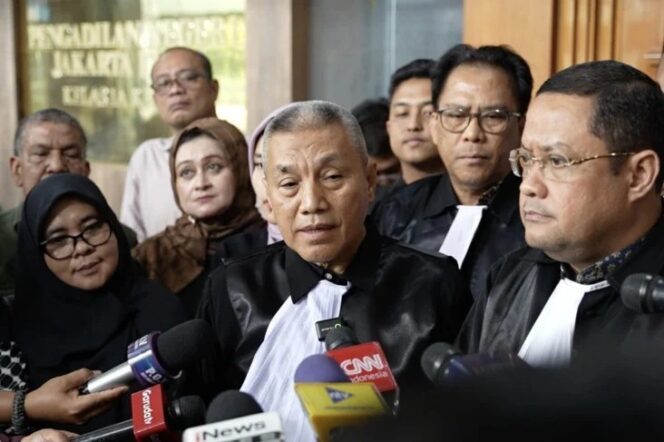 
Kuasa Hukum Bantah Nadiem Makarim Terima Rp809 Miliar dalam Kasus Chromebook