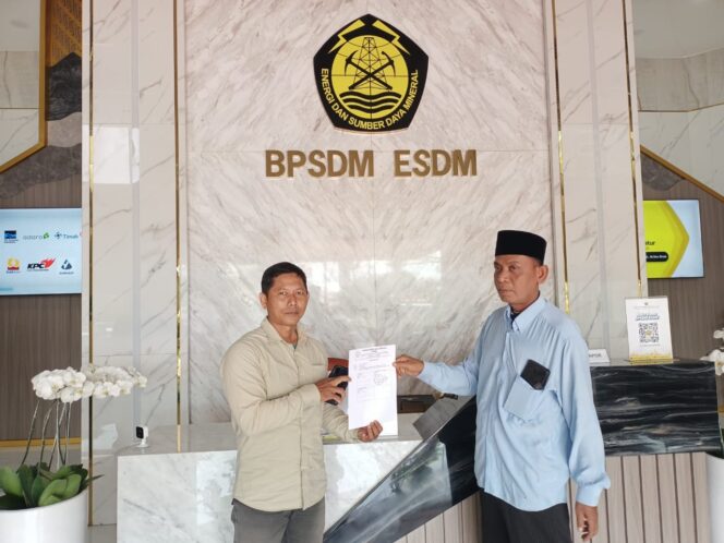 
Siapa Bermain di Balik Galian C Curugbitung? FTMB Buka Laporan ke Kementerian