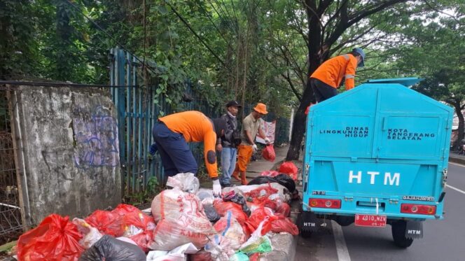 
Pemkot Tangsel Gerak Cepat Urus Tumpukan Sampah