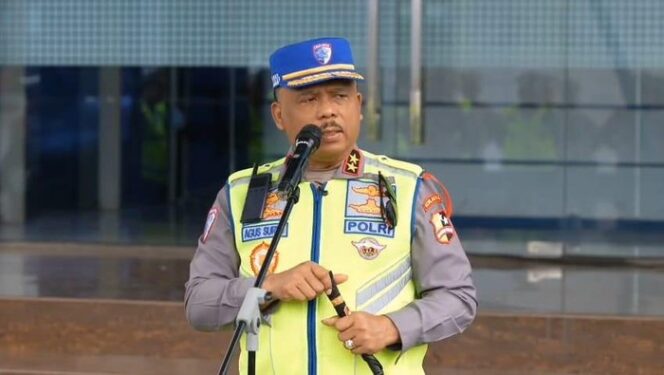 
Korlantas Distribusikan ETLE Mobile ke Seluruh Indonesia