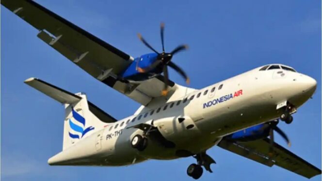 
Pesawat ATR 400 Indonesia Air Hilang Kontak di Sulsel, Basarnas Kerahkan Tim SAR