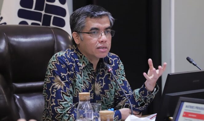 
Menaker Tegaskan Sertifikasi Profesi Harus Terjangkau dan Inklusif