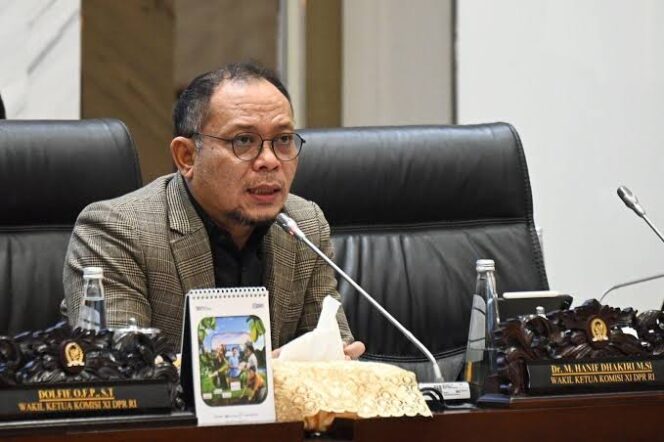 
Dugaan Pemerasan Rp53,7 M di Kemnaker, KPK Panggil Kembali Hanif Dhakiri