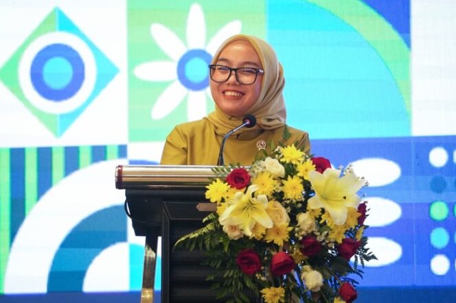 
Wamenkop Dorong Koperasi Pesantren Al-Kautsar Al-Akbar Jadi Pusat Distribusi Produk Lokal