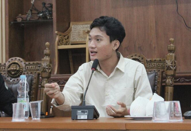 
Surat ke UNICEF Berujung Teror, Ketua BEM UGM Dikuntit