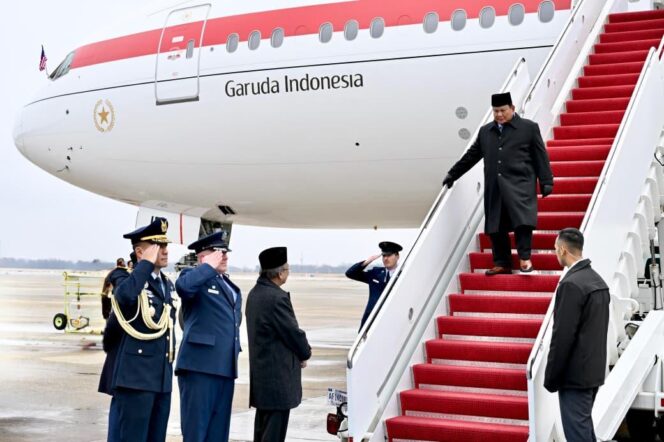 
Agenda Diplomasi di AS, Prabowo Bertemu Trump Bahas Kolaborasi Dua Negara